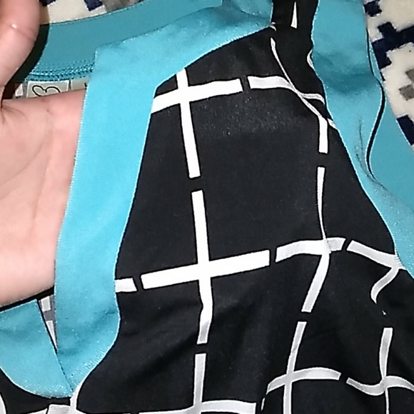 Dress - Picture 3 of 4